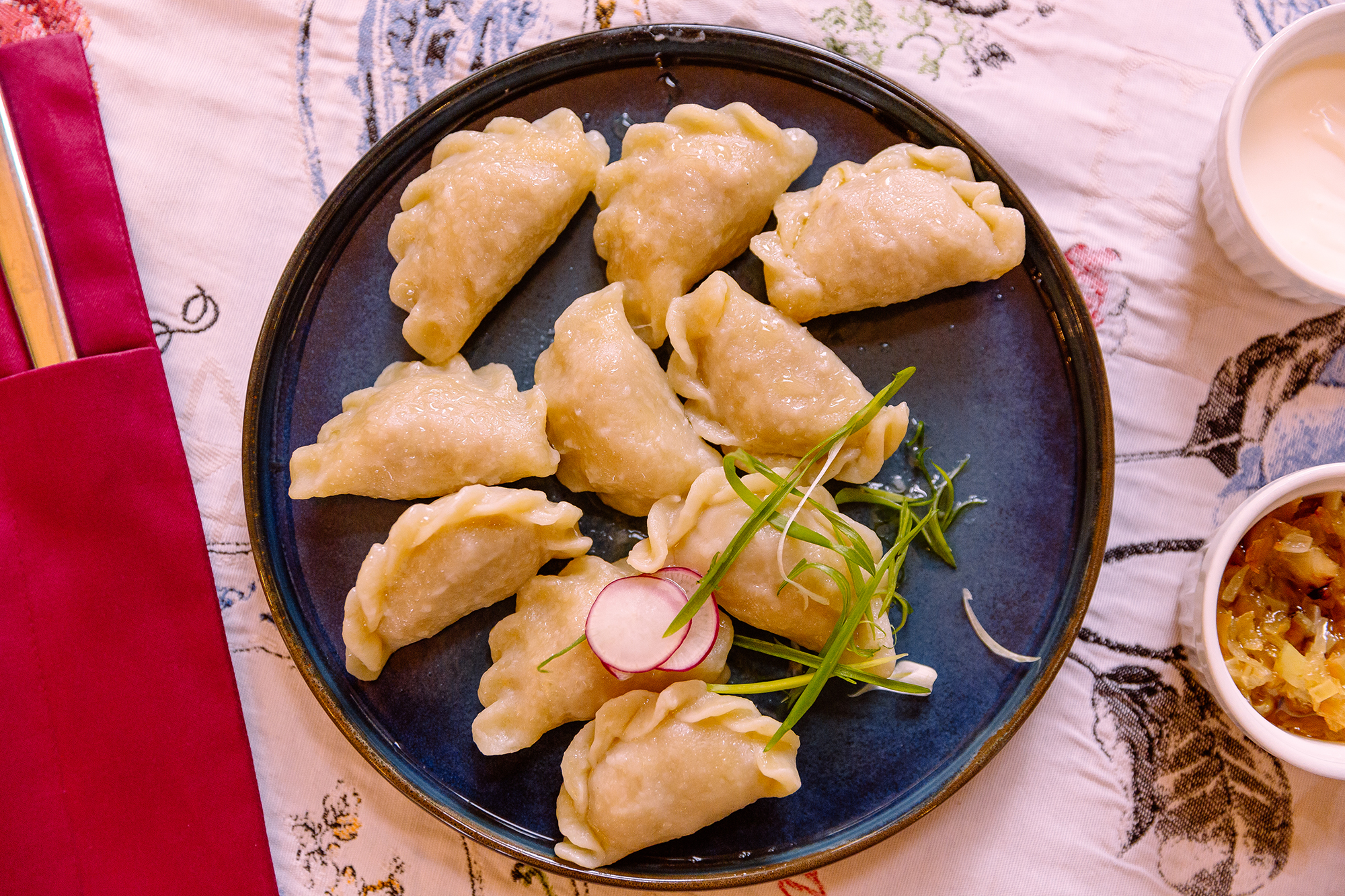 Как варить замороженные вареники, чтобы тесто не расклеивалось: 9 секретов приготовления